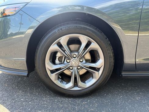 Used 2023 Honda Accord EX image 33