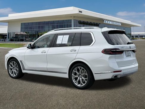 Certified 2024 BMW X7 xDrive40i AWD/4WD image 8