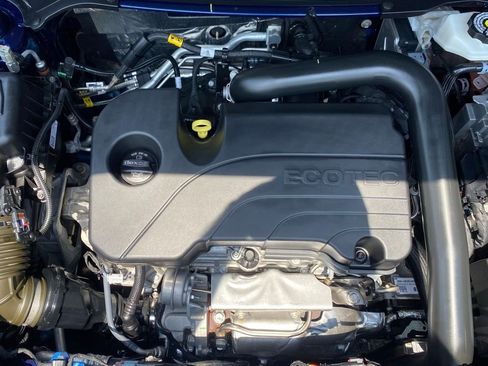 Used 2023 GMC Terrain Denali image 15