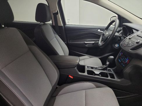 Used 2017 Ford Escape SE w/ SE Cold Weather Package AWD/4WD image 21