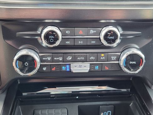 New 2026 Ford F250 Lariat w/ Tremor Off-Road Package image 17