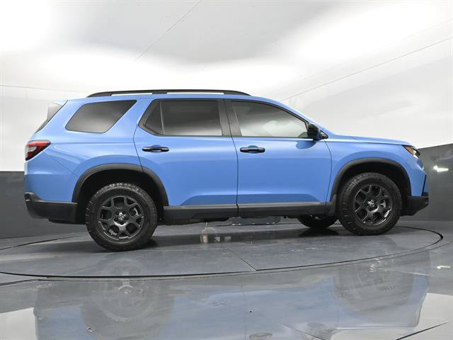 Used 2023 Honda Pilot TrailSport image 40