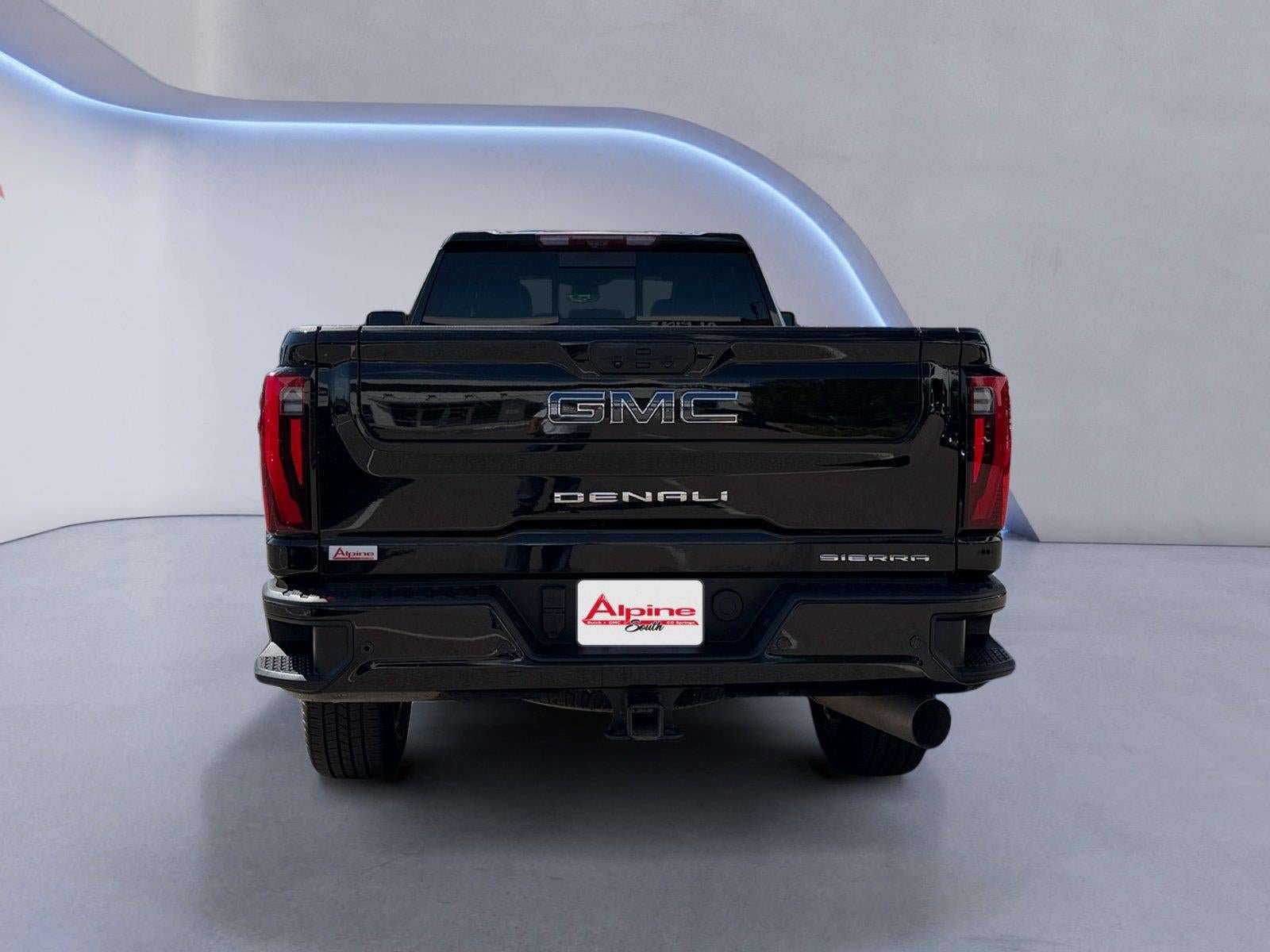 Certified 2024 GMC Sierra 2500 Denali Ultimate w/ Max Trailering Package AWD/4WD image 4
