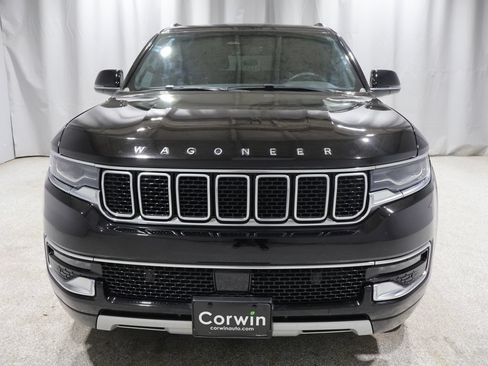 Used 2024 Jeep Wagoneer Series II AWD/4WD image 7