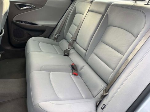 Used 2024 Chevrolet Malibu LT image 20