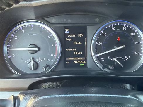 Used 2019 Toyota Highlander XLE w/ Carpet Mat Package (TMS) image 27