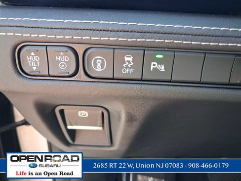 Used 2024 Acura MDX SH-AWD w/ Advance Package image 21