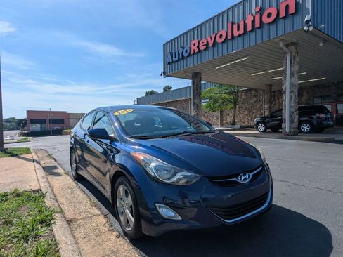 Used 2013 Hyundai Elantra GLS w/ Preferred Pkg FWD image 1