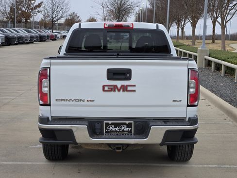 Used 2018 GMC Canyon SLT w/ Trailering Package image 16