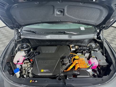 Used 2023 Kia Niro LX image 33