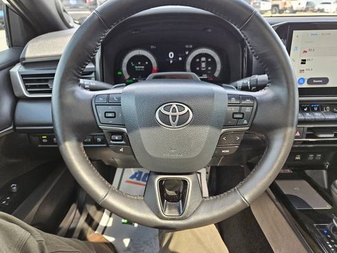 Used 2025 Toyota Camry XSE w/ Premium Plus Package AWD/4WD image 12