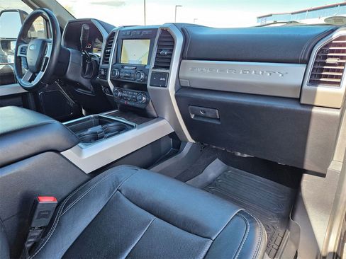 Certified 2020 Ford F250 Lariat w/ Lariat Ultimate Package image 34