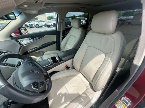 Used 2016 Lincoln MKX Reserve w/ Luxury Package AWD/4WD image 7