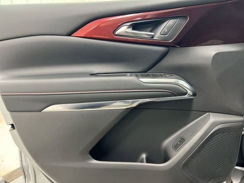 New 2026 Chevrolet Traverse Z71 w/ Driver Confidence Package image 22