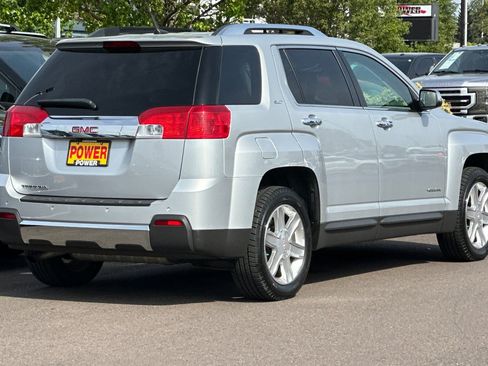 Used 2011 GMC Terrain SLT FWD image 4