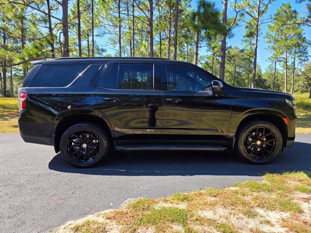 Used 2023 Chevrolet Tahoe RST w/ Luxury Package RWD image 5