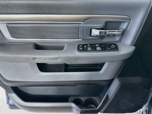 Used 2017 RAM 1500 Big Horn AWD/4WD image 24