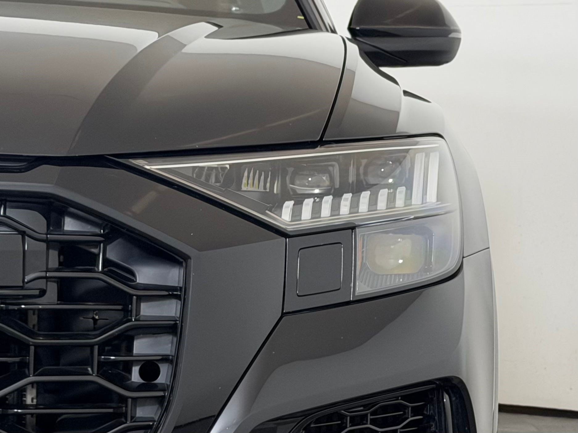 Used 2024 Audi RS Q8 w/ Black Optic Package AWD/4WD image 11