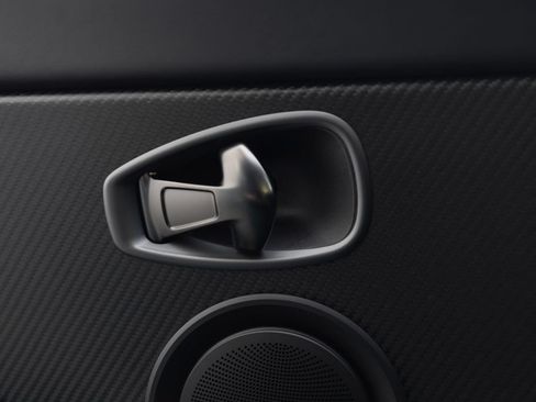 Used 2023 Aston Martin DBS Superleggera Volante RWD image 45