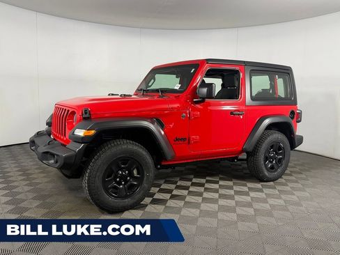 Used 2024 Jeep Wrangler Sport AWD/4WD image 1