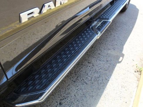 Used 2024 RAM 2500 Laramie w/ Bed Utility Group image 10