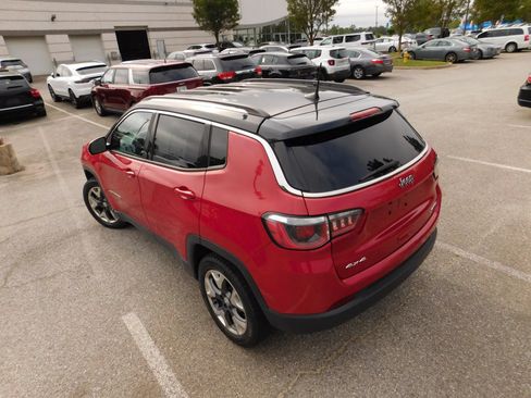 Used 2018 Jeep Compass Limited w/ Navigation Group AWD/4WD image 7