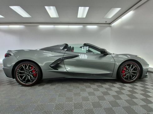 Used 2023 Chevrolet Corvette Stingray Premium Conv w/ Stealth Interior Trim Package RWD image 28