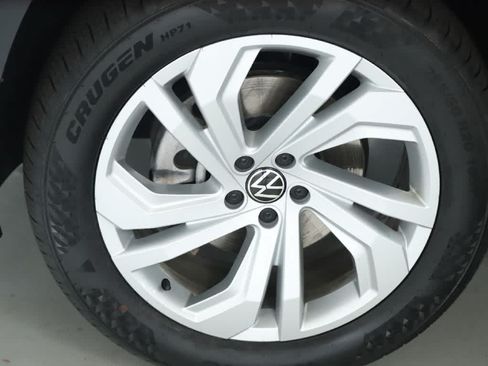 Used 2021 Volkswagen Atlas SE w/ Panoramic Sunroof Package AWD/4WD image 41
