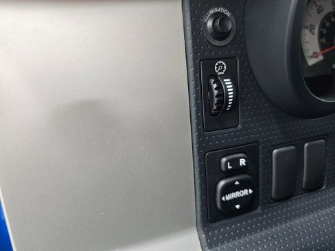 Used 2007 Toyota FJ Cruiser 4WD image 27