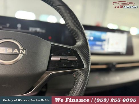 Used 2023 Nissan Ariya FWD image 25
