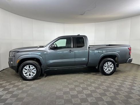 Used 2024 Nissan Frontier SV w/ SV Convenience Package image 6