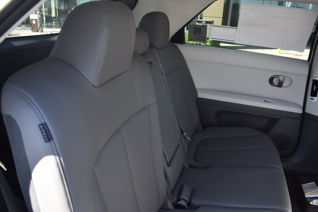 New 2027 Hyundai Ioniq 5 SEL RWD image 15