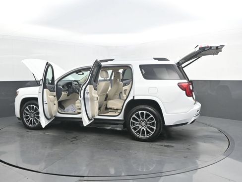 Used 2023 GMC Acadia Denali AWD/4WD image 39