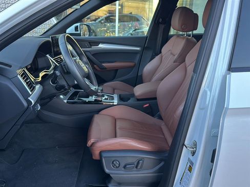 Used 2025 Audi Q5 2.0T Premium image 13