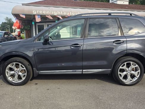 Used 2018 Subaru Forester 2.5i Touring w/ Popular Package #2 AWD/4WD image 8