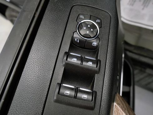 Used 2018 Ford F150 Lariat w/ Trailer Tow Package AWD/4WD image 14