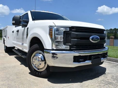 Used 2019 Ford F350 XL w/ Power Equipment Group image 1