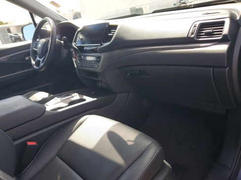 Used 2025 Honda Ridgeline RTL image 18