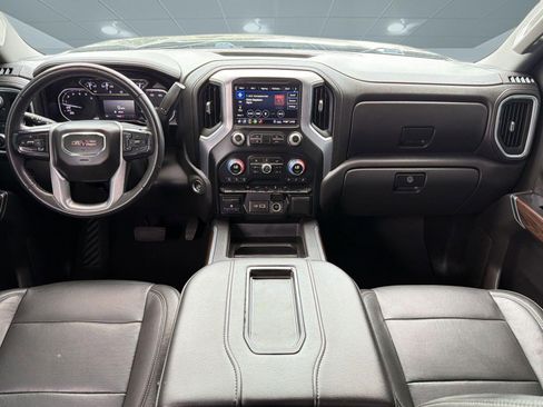 Used 2020 GMC Sierra 1500 SLT RWD image 15