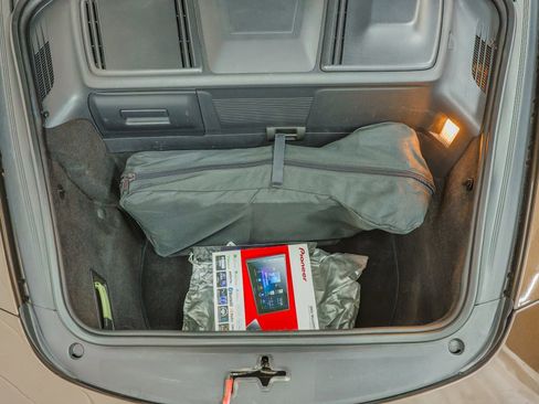 Used 2009 Porsche 911 Carrera 4S image 4