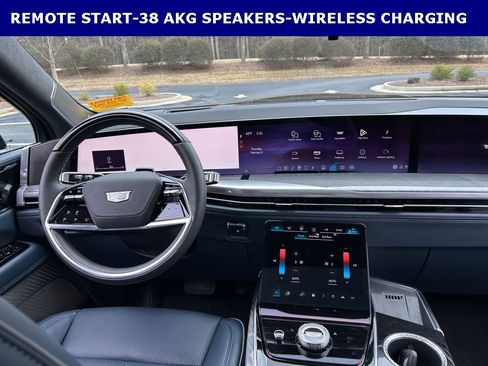 Used 2025 Cadillac Escalade IQ Luxury 2 w/ LPO, Premium Carpet Package image 14