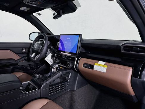 New 2026 Toyota 4Runner Limited AWD/4WD image 30