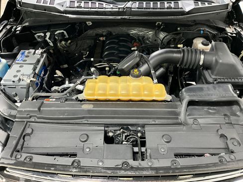 Used 2019 Ford F150 Lariat image 12