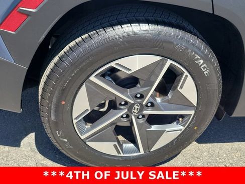 Used 2025 Hyundai Tucson SEL FWD image 30