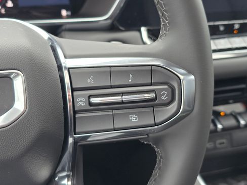 New 2025 GMC Canyon Elevation w/ Convenience Package image 28