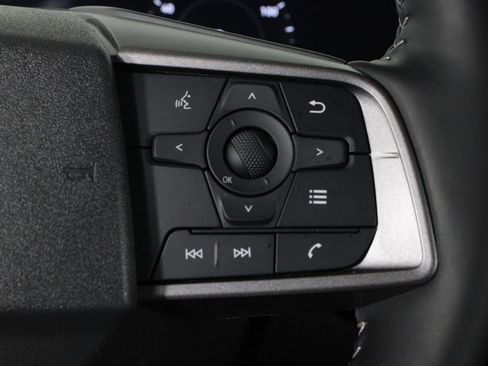Certified 2026 Nissan Sentra SV w/ SV Convenience Package FWD image 28