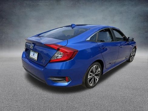 Used 2017 Honda Civic EX-L image 6