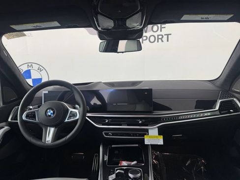 New 2026 BMW X5 xDrive40i w/ M Sport Package AWD/4WD image 18