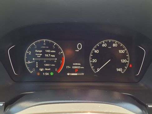 Used 2025 Honda Pilot EX-L image 14