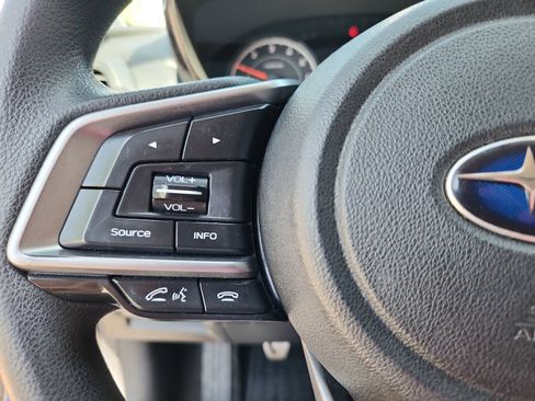 Used 2017 Subaru Impreza 2.0i AWD/4WD image 18